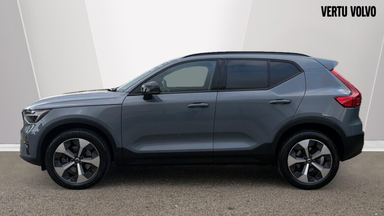 Volvo Xc40 2.0 B4P Plus Dark 5dr AWD Auto Petrol Estate